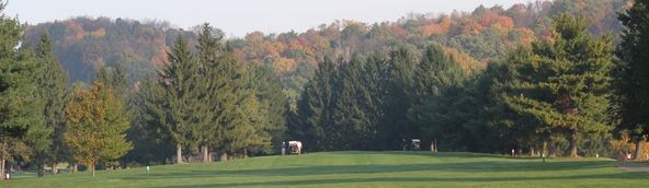 Mountaineer's Woodview Golf Course: 805 Ballantyne Rd, New Cumberland, WV 26047